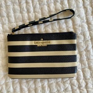 Kate Spade Wristlet - Navy/Cream